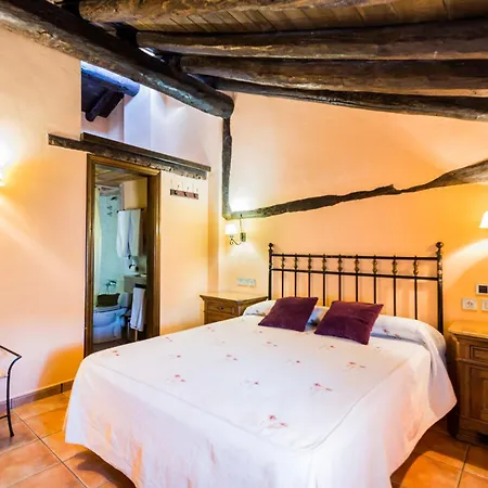 Parada Del Carmen Albarracín