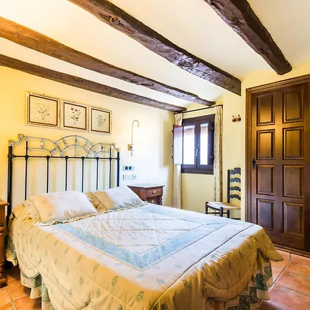 Parada Del Carmen 3* Albarracín