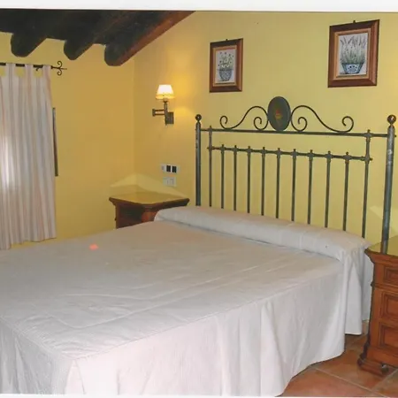 Parada Del Carmen Albarracín