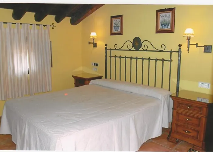 Parada Del Carmen Albarracín